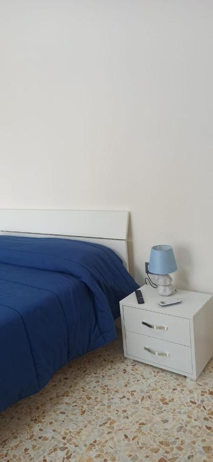 Diana Bed & Breakfast เนเปิลส์ ภายนอก รูปภาพ