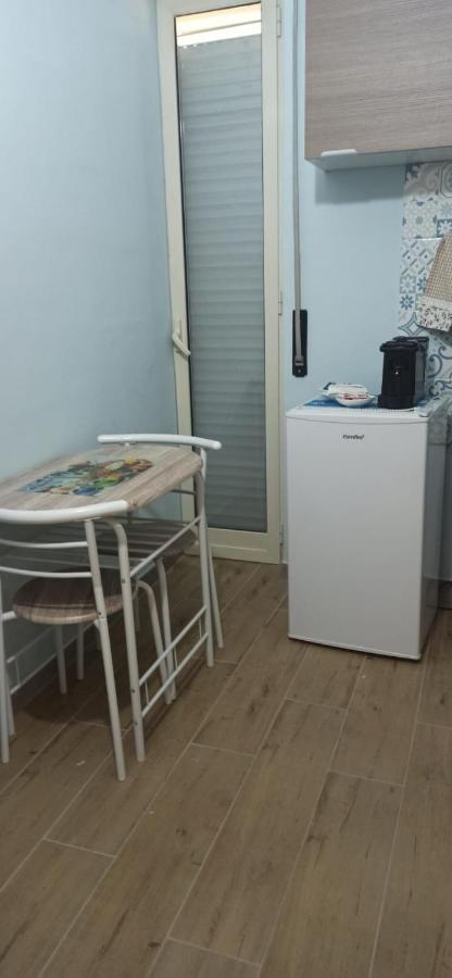 Diana Bed & Breakfast เนเปิลส์ ภายนอก รูปภาพ